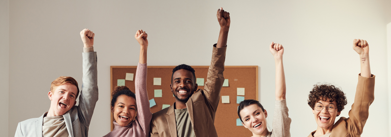 USKLAJEVANJE PRIČAKOVANJ - KLJUČ DO ZADOVOLJNIH ZAPOSLENIH IN USPEŠNIH ORGANIZACIJ 